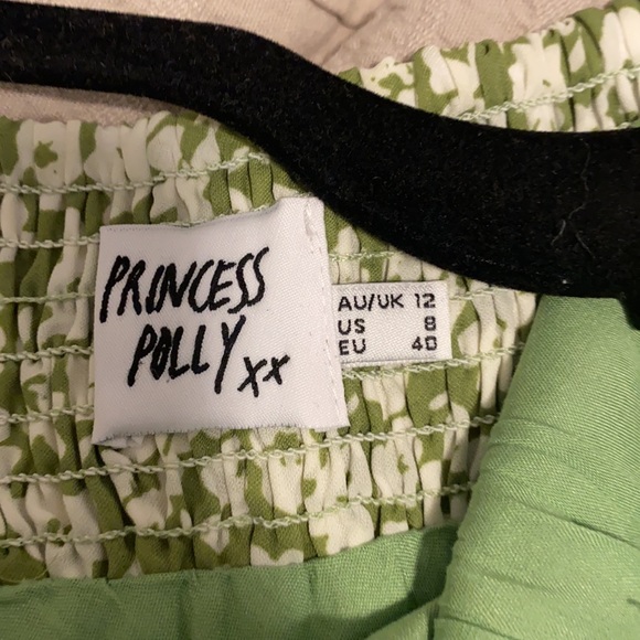 Princess Polly size 8 green floral dress - Picture 3 of 3